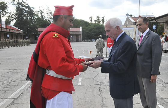 07-12-digitales-lopez-arias-entrega-distinciones-caballeria.jpg